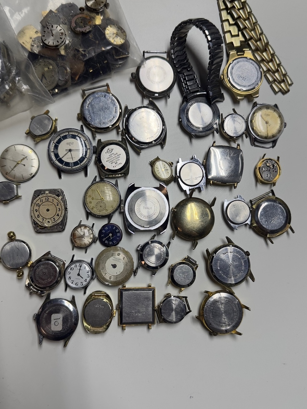 Vintage Mechanical Watch Lot Bulova, Hamilton, Restorer Repair Parts - Picture 7 of 13